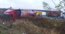 Stire din Eveniment : Accident rutier între două tiruri, pe autostradă. Victime: ambii șoferi!