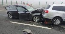Stire din Eveniment : Accident cu şase maşini implicate, pe Autostrada Soarelui. Sunt trei victime