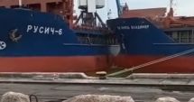 Stire din Economie : Accident cu două nave surori