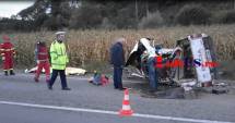 Stire din Eveniment : Grav accident rutier, soldat cu PATRU MORȚI