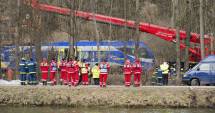 Stire din Actualitate : Tren deraiat în SUA.  Zeci de victime