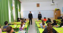 Stire din Eveniment : Elevii din Constanţa, faţă în faţă cu poliţiştii. Ce le-au transmis oamenii legii