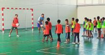 Stire din Sport : Activități sportive la Castelu. Proiectul "Împreună prin sport"