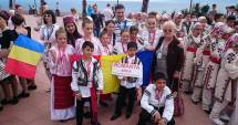 Stire din Cultură-Educație : Teatru cu suflet. Copii din centrele de plasament, actori apreciați în toată lumea