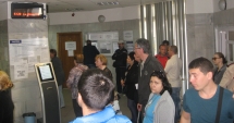 Stire din Economie : Adio cozi la Fisc! 50 de taxe și impozite pot fi plătite online cu cardul bancar