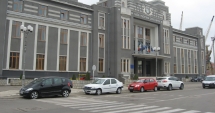 Stire din Economie : Administrația portuară stă cu sabia Consiliului Concurenței deasupra capului