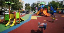 Stire din Politică-Administrație : Administrația locală a finalizat reabilitarea primelor 25 de locuri de joacă din Constanța