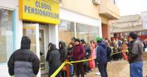 Stire din Politică-Administrație : Se distribuie pachetele cu alimente în Constanța