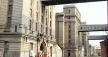 Stire din Economie : Administratorii de infrastructură rămân fără bani de reparații și investiții