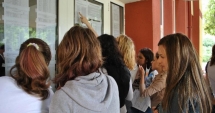 Stire din Cultură-Educație : SCHIMBĂRI LA ADMITEREA LA LICEU / Notele din clasele V-VIII vor conta mai puțin
