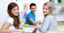 Stire din Cultură-Educație : METODOLOGIA ADMITERII LA LICEU, MODIFICATĂ. "Nu mai dorim să alergăm părinții!"