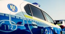 Stire din Eveniment : Adolescentă bătută şi obligată să meargă dezbracată pe stradă jumătate de kilometru de o altă tânără