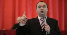 Stire din Politică-Administrație : Adomniței se autosuspendă din toate funcțiile deținute în PNL