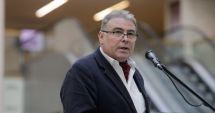 Stire din Eveniment : Adrian Cioroianu, suspendat din funcția de director al Bibliotecii Naționale după ce a fost trimis în judecată