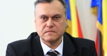 Stire din Politică-Administrație : Alegerile parlamentare, în linie dreaptă. Prefecții, sfătuiți să păstreze echidistanța politică