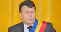 Stire din Politică-Administrație : Primarul din Techirghiol, suspendat din PNL și din toate funcțiile din partid