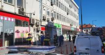 Stire din Eveniment : Incendiu în incinta unei societăți comerciale din municipiul Constanța, lângă Tomis Mall