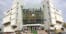 Stire din Eveniment : Afacerist din Constanța, judecat pentru evaziune fiscală