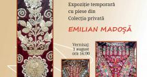 Stire din Cultură-Educație : Muzeul de Artă Populară organizează o expoziție cu 14 ansambluri vestimentare din arealul Văii Mureșului