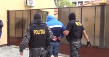 Stire din Eveniment : A furat mai multe cauciucuri de la primărie și le-a dat foc
