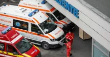 Stire din Eveniment : Accident rutier la Agigea. O femeie a ajuns la spital după impactul cu un utilaj