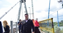 Stire din Politică-Administrație : Podul Agigea, șase ani de lucrări și garanție cât un telefon. Câtă incompetență zace în instituțiile statului?