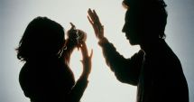 Stire din Eveniment : N-au mai suportat bătăile primite! Două femei și-au reclamat soții la Poliție