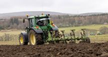 Plăţi de peste 120 milioane lei efectuate de APIA către fermierii români