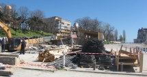 Stire din Economie : A început reconstrucția restaurantului "Vraja Mării"