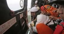 Stire din Actualitate : Un avion care transporta vedete ale fotbalului, regăsit la 50 de ani de la prăbușire