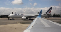 Stire din Actualitate : Air France a refuzat să îmbarce  15 persoane către SUA, după ce Trump a semnat decretul împotriva migrației
