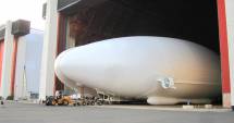Stire din Tehnologie : Britanicii au lansat cea mai mare aeronavă din lume