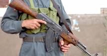 Stire din Actualitate : Autorii atacului terorist din Tunis aveau mitraliere AK-47 provenind din România