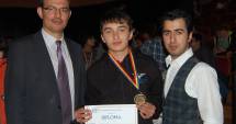 Stire din Eveniment : "Akan Mujdaba era unul dintre liceenii valoroși, olimpic la fizică..."