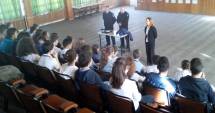 Stire din Cultură-Educație : Alcoolul, tutunul și drogurile,  "inamicii" adolescenților