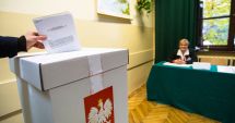 Stire din Actualitate : Alegeri în Polonia. Conservatorii câștigă teren în regiuni,  dar pierd marile orașe