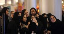 Stire din Actualitate : Moment istoric în Arabia Saudită. O femeie a câștigat alegerile municipale, unde a și putut vota