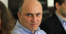 Stire din Politică-Administrație : Primarul Mugurel Mitrana, reconfirmat ca lider al liberalilor din 23 August