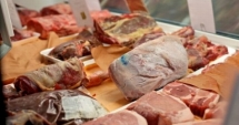 Stire din Social : JALE LA CONSTANȚA! Tone de alimente stricate, distruse de inspectori și un centru de prelucrare lapte închis