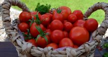Stire din Sănătate : Unele alimente pot provoca dureri articulare, iar altele vi le pot atenua