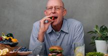 Stire din Sănătate : Alimente interzise persoanelor care suferă de sindromul intestinului iritabil