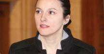 Stire din Politică-Administrație : Alina Bica, internată în spital