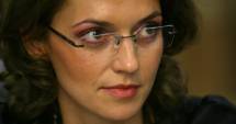 Stire din Politică-Administrație : "Ponta nu e președintele României pentru a se erija în mediator"