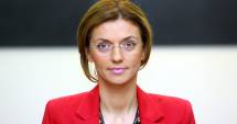 Stire din Politică-Administrație : "Parlamentarii liberali intră  de luni în grevă japoneză"