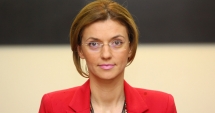 Stire din Politică-Administrație : Alina Gorghiu susține depolitizarea numirilor conducerilor din școli