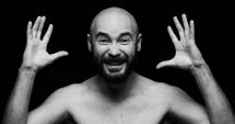 Stire din Cultură-Educație : „Fără filtru“ - expoziție de fotografie-portret, la Muzeul de Artă Constanţa