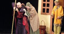Stire din Cultură-Educație : Aladdin își aduce lampa fermecată la Teatrul „Căluţul de mare”