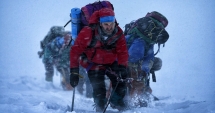 Stire din Actualitate : TRAGEDIE PE MUNTE! O avalanșă a provocat moartea a 12 alpiniști. Cinci sunt dați dispăruți