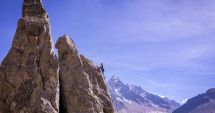 Un alpinist a primit jumătate dintr-o comoară de pietre prețioase, găsită pe Mont Blanc