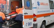 Stire din Eveniment : PANOU PUBLICITAR CĂZUT PESTE UN TRECĂTOR, LA MANGALIA